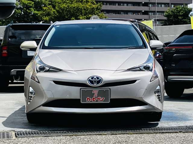 プリウス1.8 S