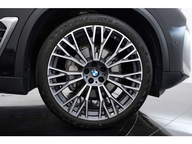 22�C���`BMW Individual���C�g�A���C�z�C�[�� �}���`�X�|�[�N�X�^�C�����O7451�o�C�J���[(�I�[�r�b�g�E�O���[)