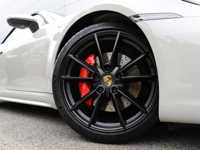 911カレラ4S PDK 4WD