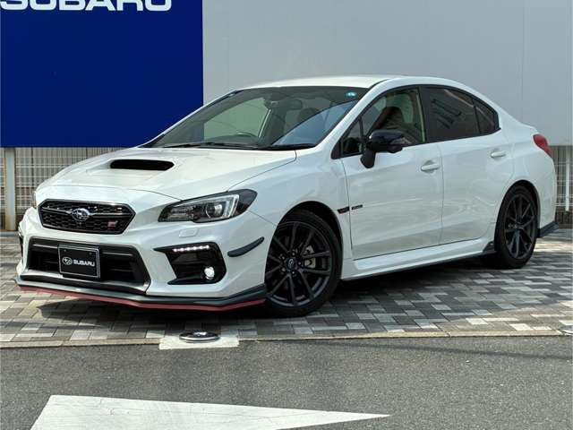WRXS4 2.0 GT-S アイサイト 4WD