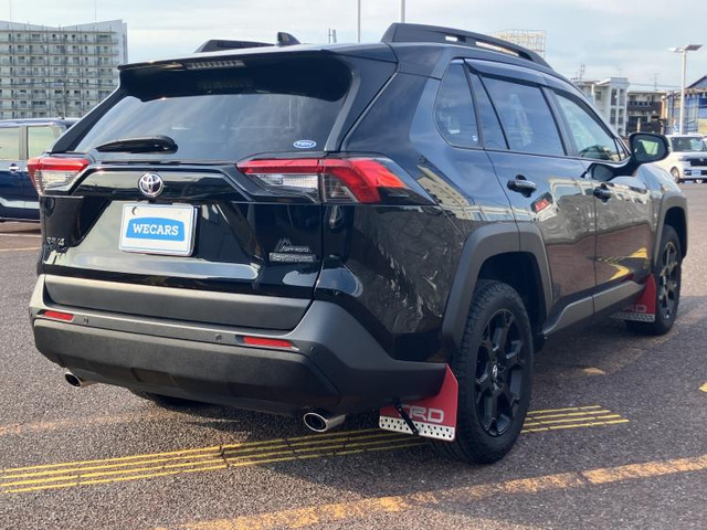 RAV42.0 アドベンチャー オフロードパッケージ II 4WD