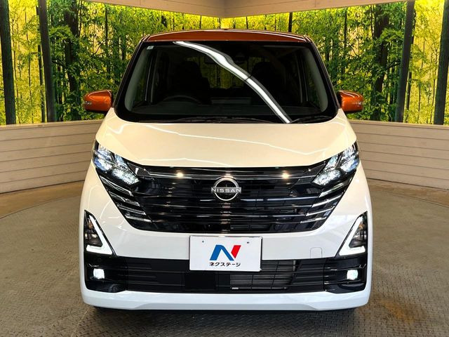 弊社では、全車『修復歴なし』のお車のみ取り扱っております。専任バイヤーによる厳選した仕入れの後、入庫後の車両チェックを行い、ネクステージが認定した高品質な中古車をご提供しております。