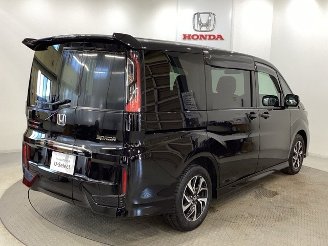 ステップワゴン1.5 スパーダ クールスピリット ホンダ センシング 4WD