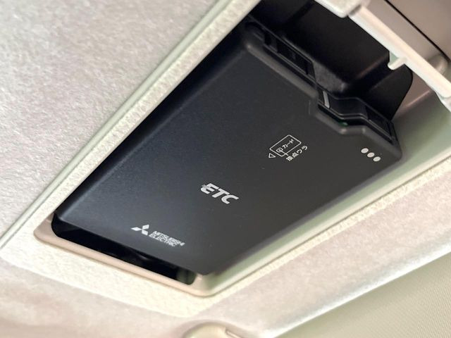 【ETC】高速道路の料金所をストレスなく通過!話題のスポットやサービスエリアに多い「スマートIC」利用時は必須のアイテムです。当店でセットアップを実施、ご納車当日からすぐにご利用いただけます!