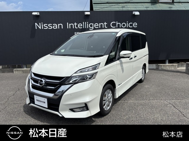 セレナ2.0 ハイウェイスター 4WD