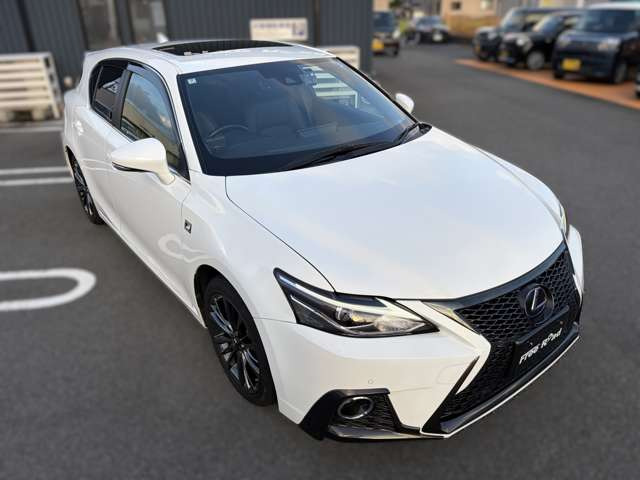 CT200h Fスポーツ