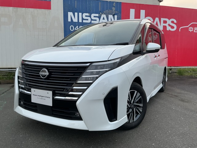 セレナ1.4 e-POWER ハイウェイスターV