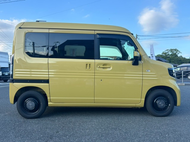 N-VAN e:e: ファン