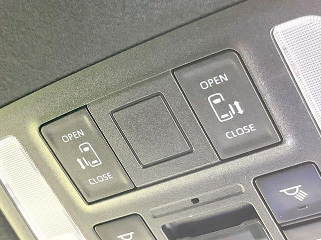 ヴォクシー1.8 ハイブリッド S-Z