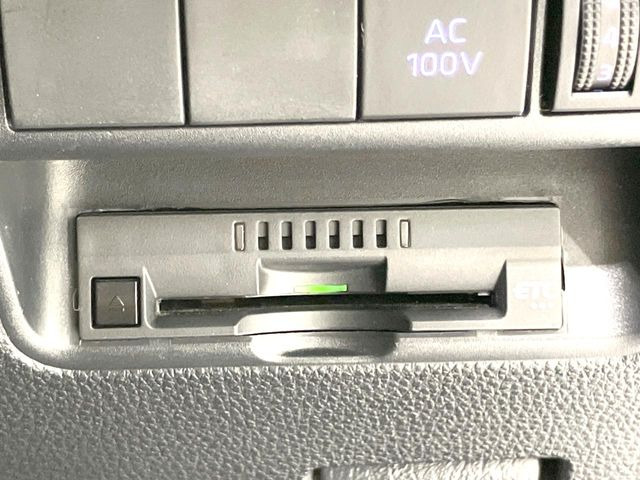 【ETC】高速道路の料金所をストレスなく通過!話題のスポットやサービスエリアに多い「スマートIC」利用時は必須のアイテムです。当店でセットアップを実施、ご納車当日からすぐにご利用いただけます!