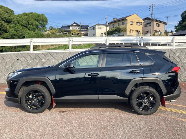 RAV42.0 アドベンチャー オフロードパッケージ II 4WD