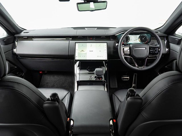 レンジローバースポーツダイナミック HSE 3.0L D300 ディーゼル 4WD