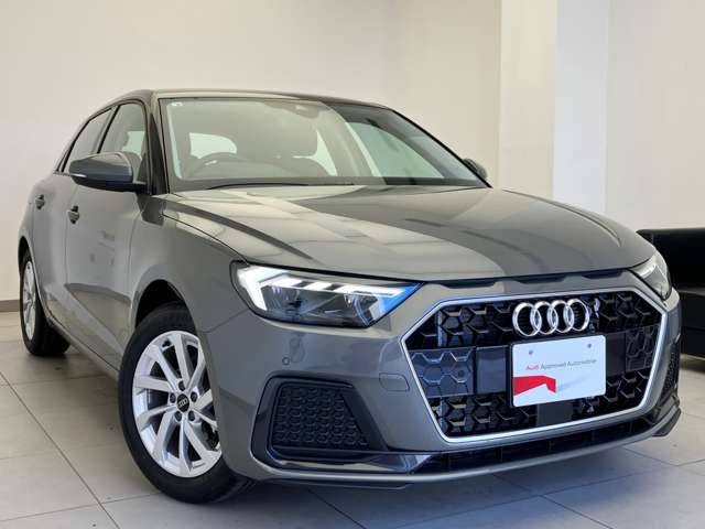 A1スポーツバック25 TFSI アドバンスド