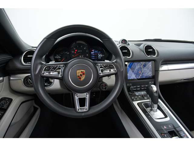�q�[�^�[�t�}���`�t�@���N�V�����X�e�A�����O�z�C�[���𑕔��B�~��ł��₦�������ɂ����A��܂Ȃ��ő��슴���m���߂���_���S���������ł��B