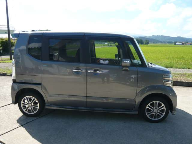 N-BOXカスタムG Aパッケージ 4WD