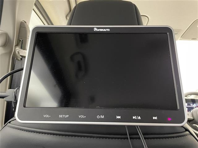 セレナ1.4 e-POWER ハイウェイスターV