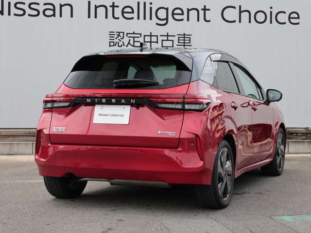 ノートオーラ1.2 G FOUR レザーエディション 4WD