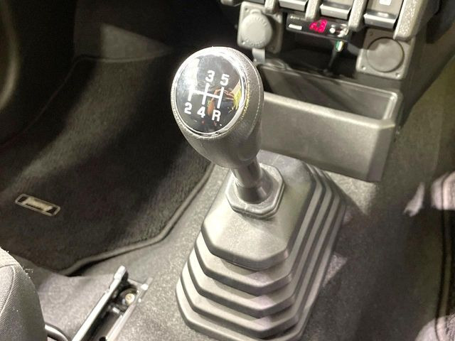 ジムニーXL 4WD