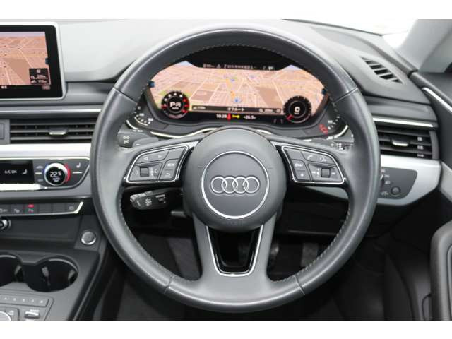 A5スポーツバック2.0 TFSI スポーツ