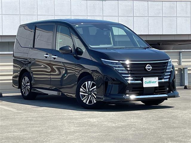 セレナ1.4 e-POWER ハイウェイスターV