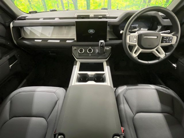 ディフェンダー110 S 3.0L D350 ディーゼル 4WD