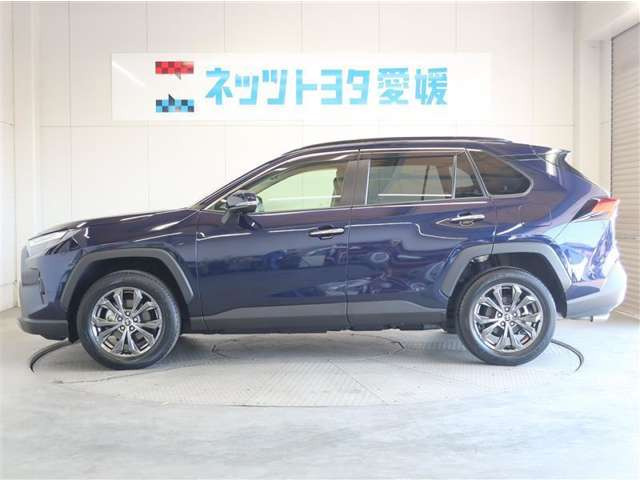 RAV42.5 ハイブリッド G E-Four 4WD
