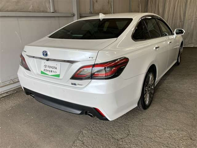 クラウンハイブリッド 2.5 G Four 4WD