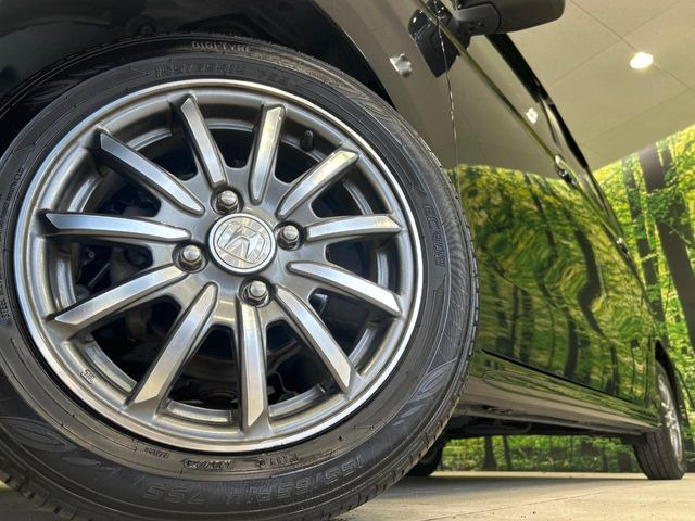 �y����14�C���`�A���~�z�C�[���z�O�ςɃ}�b�`���������A���~�z�C�[���𑕒����Ă���܂��B�e��ЊO�A���~�z�C�[����A�X�^�b�h���X�^�C�����戵�����Ă���܂��B���񂲑��k����������