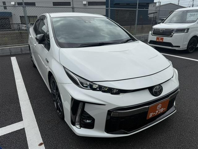 プリウスPHV1.8 S ナビパッケージ GR スポーツ
