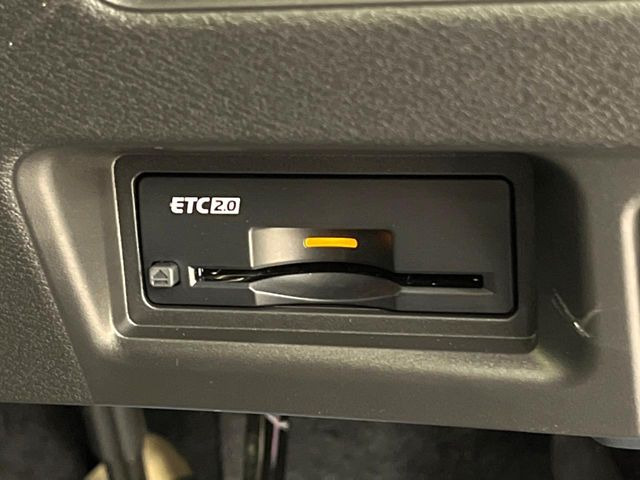 【ETC】高速道路の料金所をストレスなく通過!話題のスポットやサービスエリアに多い「スマートIC」利用時は必須のアイテムです。当店でセットアップを実施、ご納車当日からすぐにご利用いただけます!