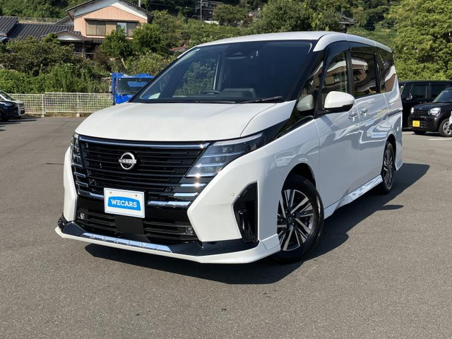 セレナ1.4 e-POWER ハイウェイスターV