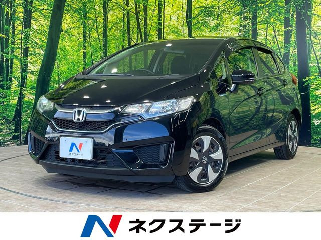 フィット1.5 ハイブリッド Fパッケージ