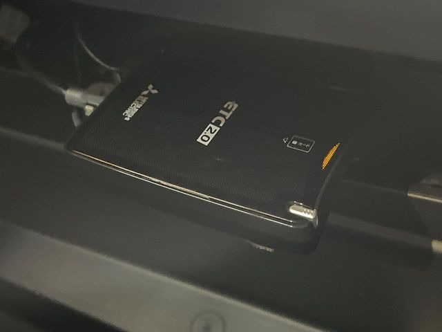 【ETC】高速道路の料金所をストレスなく通過!話題のスポットやサービスエリアに多い「スマートIC」利用時は必須のアイテムです。当店でセットアップを実施、ご納車当日からすぐにご利用いただけます!