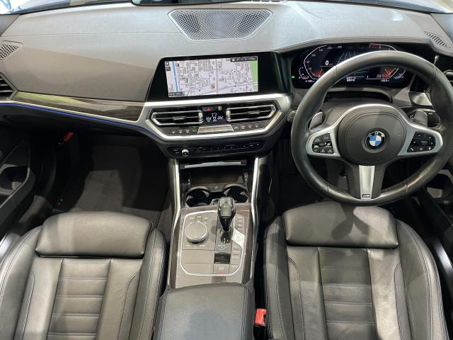 3シリーズセダン320i Mスポーツ