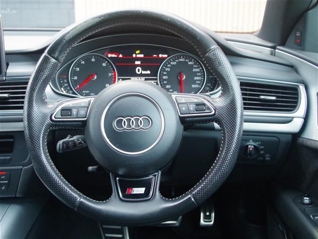 A7スポーツバック2.0 TFSI クワトロ Sラインパッケージ 4WD