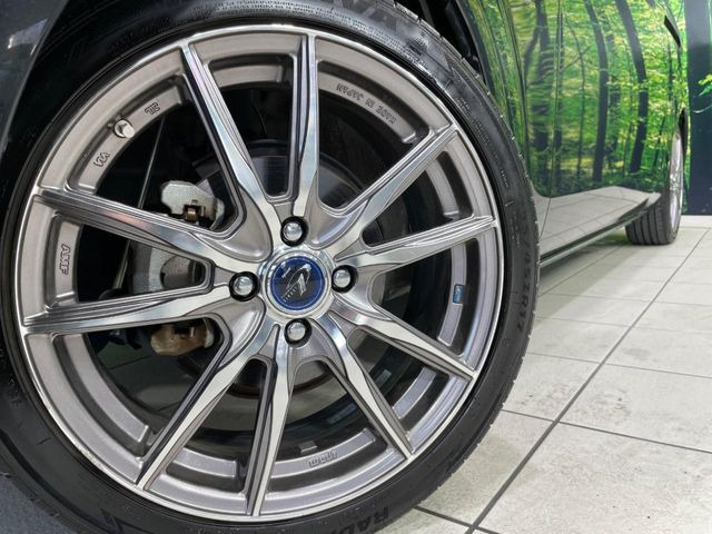 �y17�C���`�A���~�z�C�[���z�O�ςɃ}�b�`�����A���~�z�C�[���𑕒����Ă���܂��B�e��A���~�z�C�[����A�X�^�b�h���X�^�C�����戵�����Ă���܂��B���񂲑��k����������