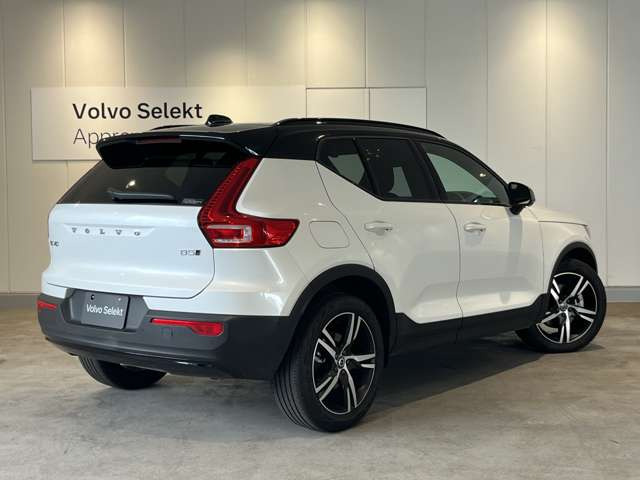 XC40B5 AWD Rデザイン 4WD