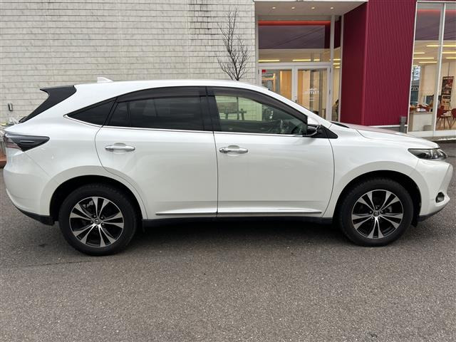 ハリアー2.0 プレミアム スタイルモーヴ 4WD