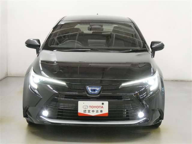カローラツーリング1.8 ハイブリッド W×B E-Four 4WD