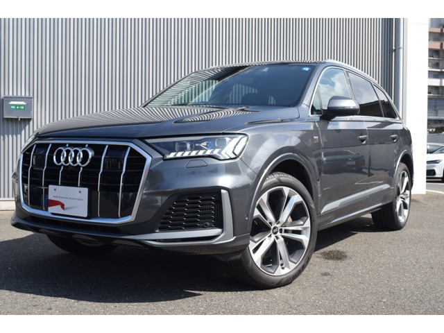 Q755 TFSI クワトロ Sライン 4WD