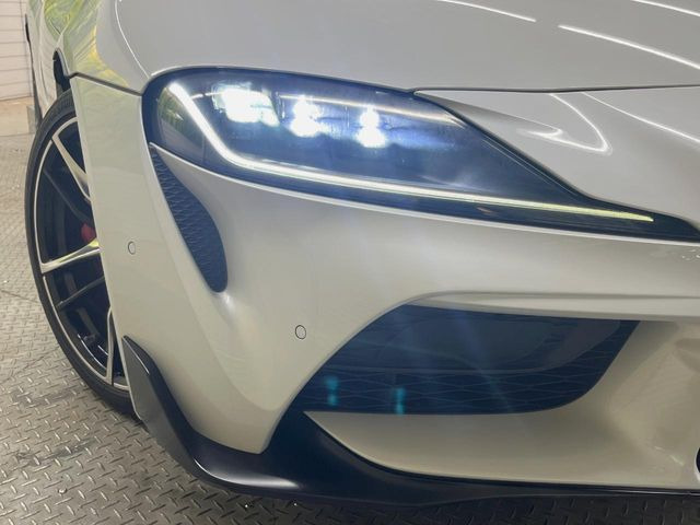 �y6����LED�w�b�h���C�g�z�X�^�C���b�V���Ȍ����ڂ�6����LED�w�b�h���C�g�𑕔���X�^�C�������łȂ��A��Ԃ̑��s�����E�ǍD�ň��S���Ă���肢�������܂��B