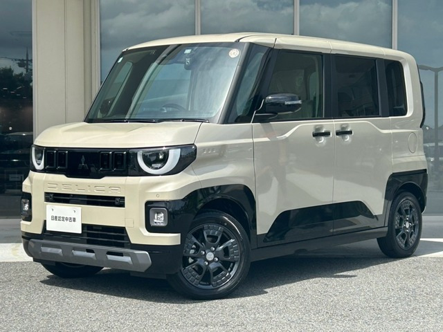 デリカミニT プレミアム 4WD