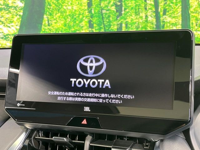 【12.3インチワイドナビ】高級感とインパクトのある大型ワイドナビを装備。各種オーディオ操作はもちろん、横長ワイド画面でのマップ2分割表示など、利便性も高いナビです♪
