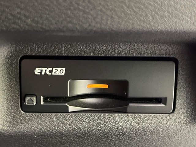 【ETC】高速道路の料金所をストレスなく通過!話題のスポットやサービスエリアに多い「スマートIC」利用時は必須のアイテムです。当店でセットアップを実施、ご納車当日からすぐにご利用いただけます!