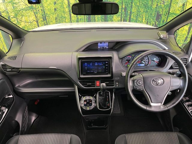 ヴォクシー2.0 ZS 煌