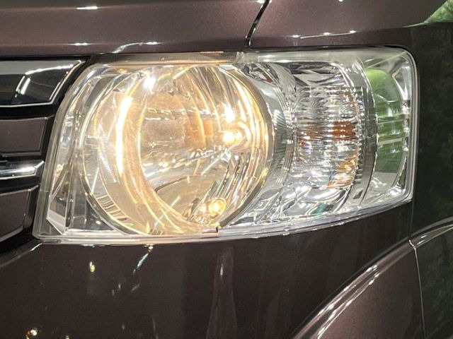 夜間や荒天時により良好な視界で安心な走行をご希望される方には【高輝度LEDヘッドライト】の取付がおすすめ!多くのお客様にご好評いただいております♪