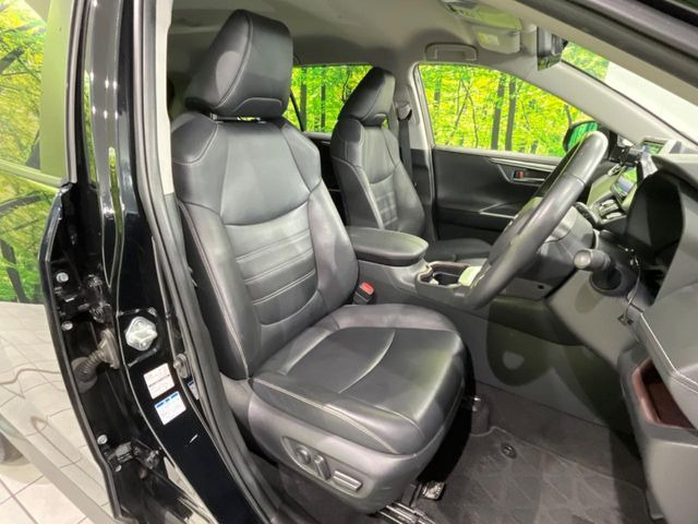 �y���烌�U�[�V�[�g�z����̂ӂ���肪�e�ՂŃ����e�i���X�����ȒP�ȁA�@�\���ɗD��鍇����v���̗p�����㎿�ȃV�[�g�ł��B����S�n���悭�A���������ӂ��S�n�ǂ��ԓ���Ԃ����o���Ă���܂��B