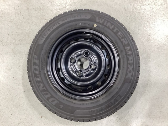 N-VANファン スタイル+ ネイチャー 4WD