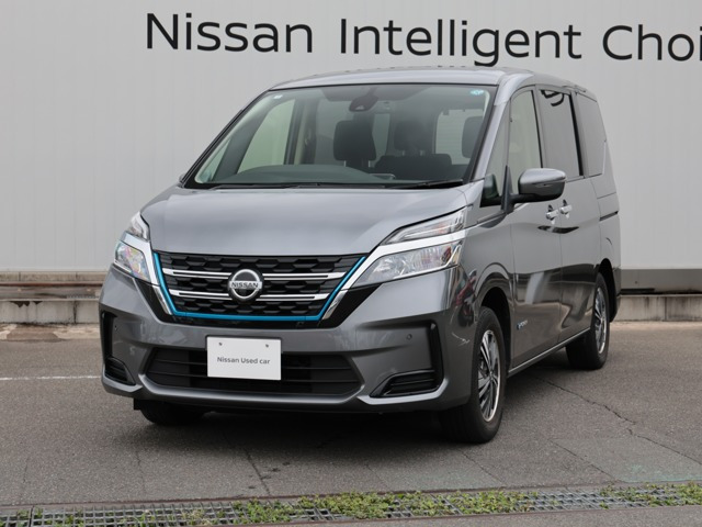 セレナ1.2 e-POWER XV