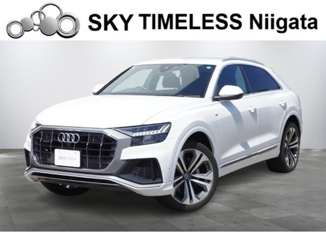 Q855 TFSI クワトロ デビューパッケージ Sライン 4WD